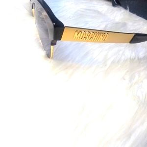 Moschino Woman's  Sun Glasses